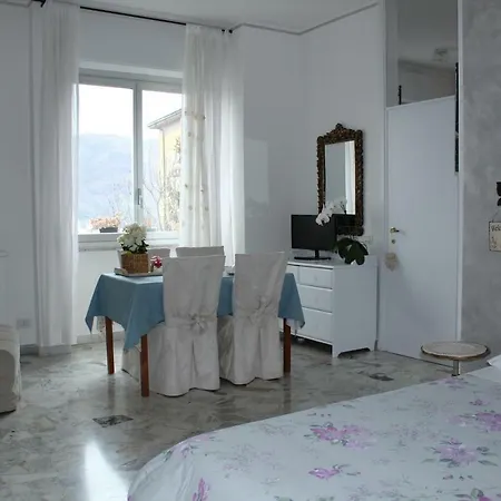 Happy Days Apartment Como